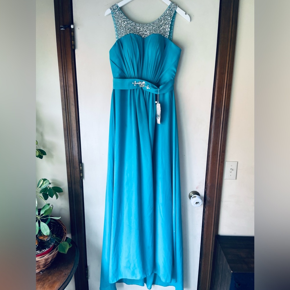 DL Fashion Bridesmaid Dress for Wedding or Prom Dress Gown Size 8